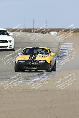 media/Nov-16-2024-CalClub SCCA (Sat) [[641f3b2761]]/Group 1/Race (Outside Grapevine)/
